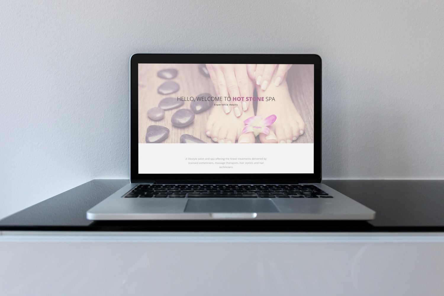 512243 Close up MacBook Pro